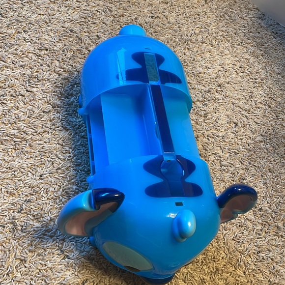 Stitch Tsum Tsum Rare Collectables case with some Tsum Tsum. - Picture 8 of 13